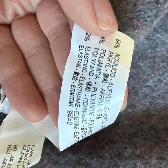 ZARA SOFT KNIT CREWNECK SWEATER SIZE Small Beaded APPLIQUE Italian yarn - Picture 6 of 12